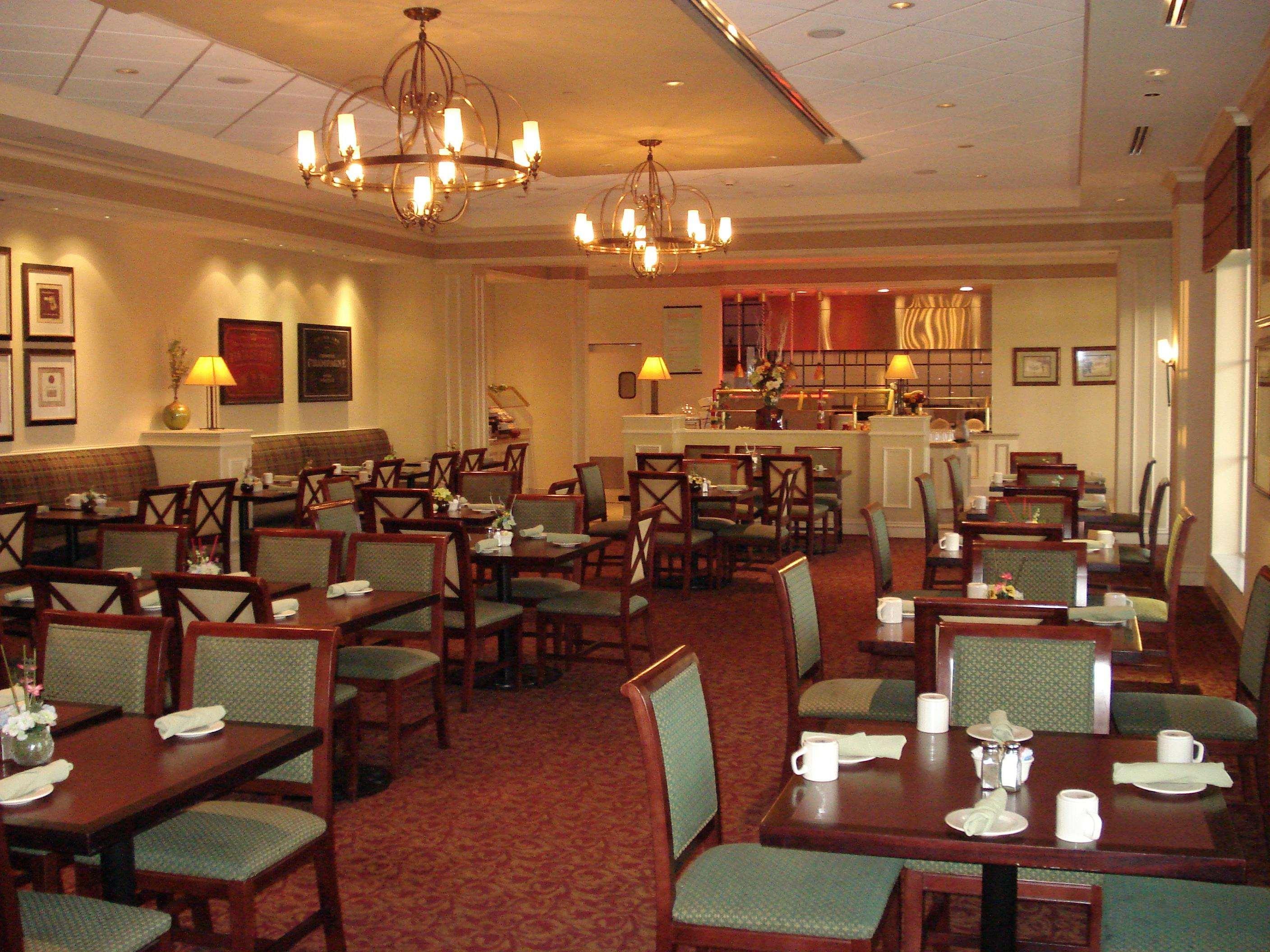 Hilton Garden Inn Suffolk Riverfront Екстер'єр фото
