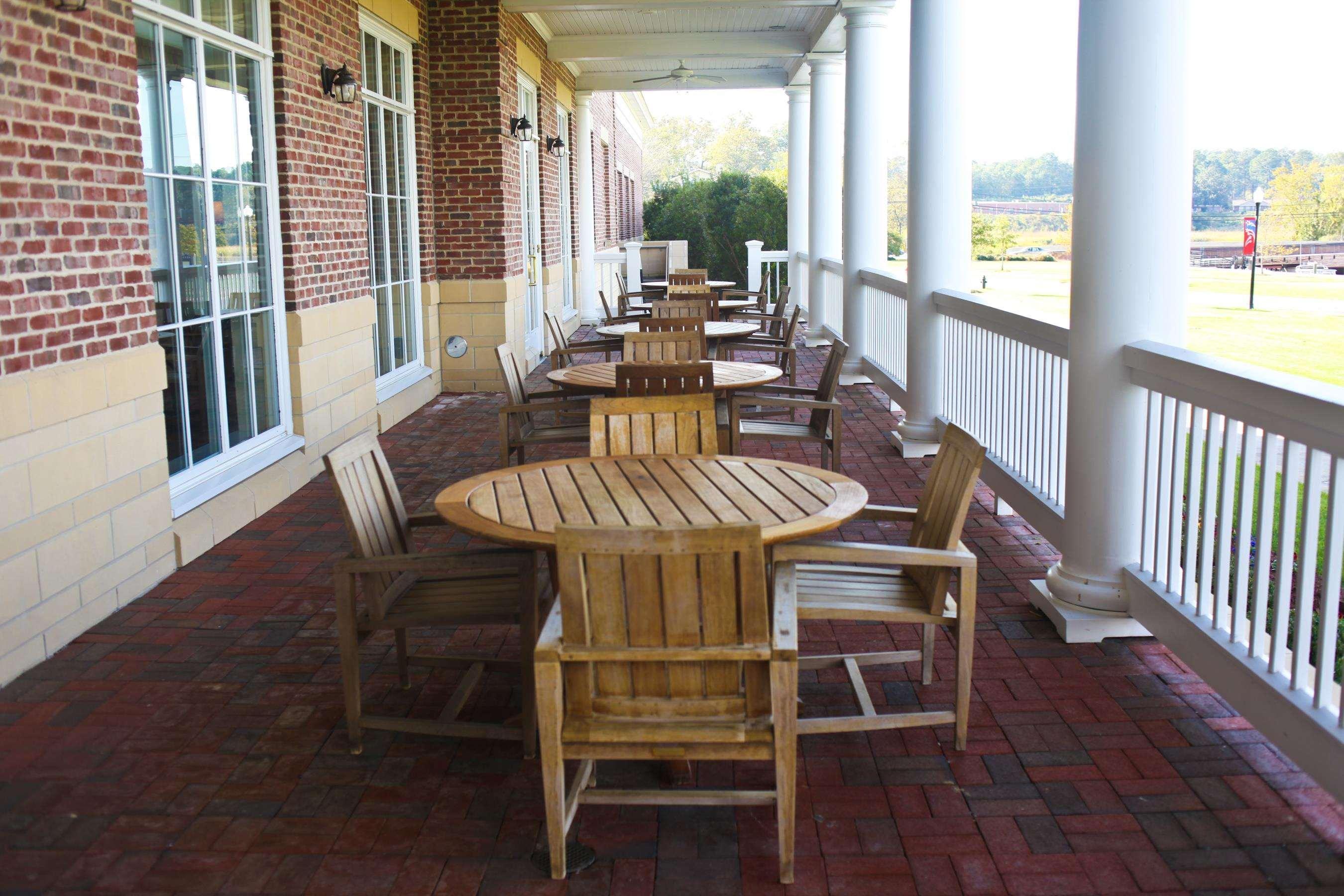 Hilton Garden Inn Suffolk Riverfront Екстер'єр фото