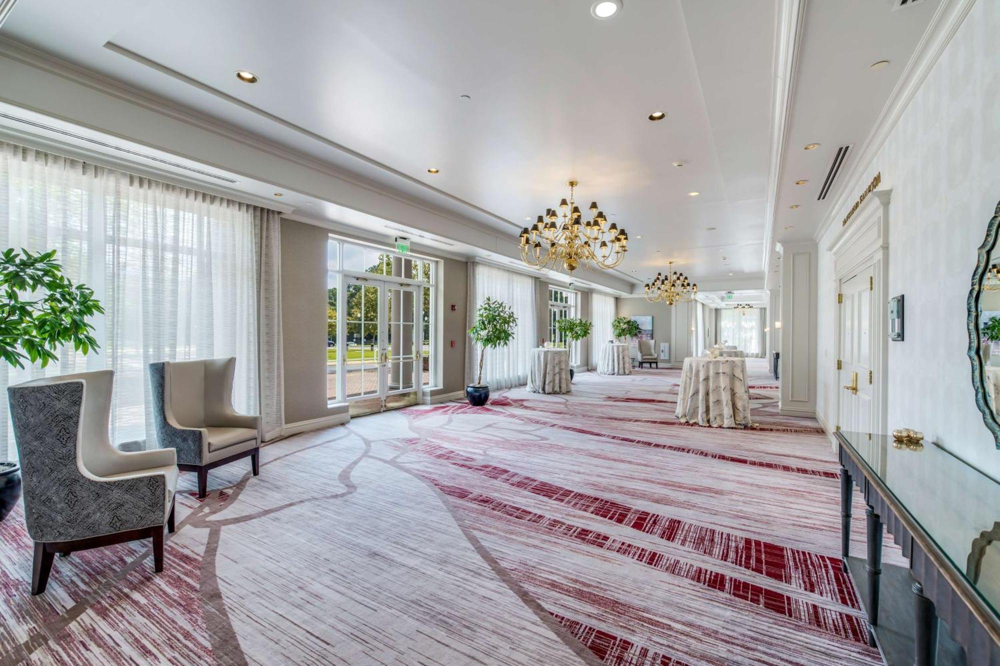 Hilton Garden Inn Suffolk Riverfront Екстер'єр фото